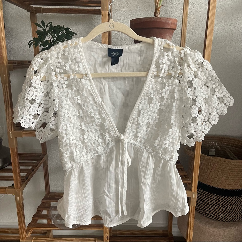Daytrip White Peplum Tie Front Blouse